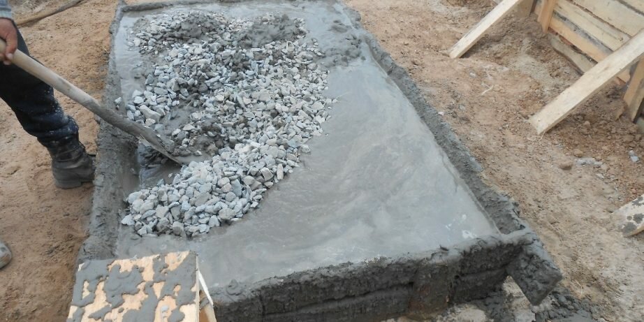 Как примеяется сухая бетонная смесь